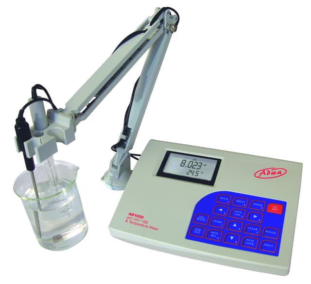 Laboratóriumi pH-mérő/multiméter AD1020
